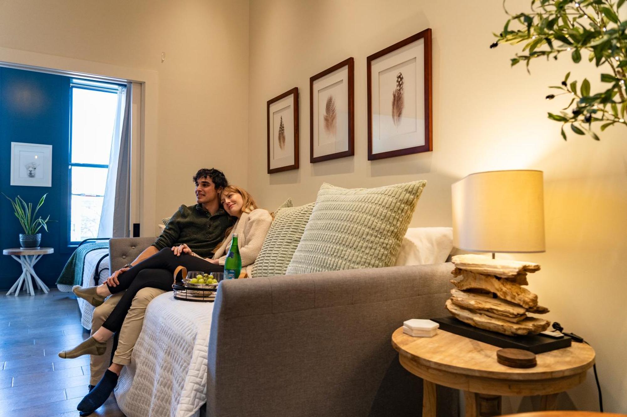 Designer Penthouse With Rooftop Deck Near Downtown And Lookout Mtn Appartement