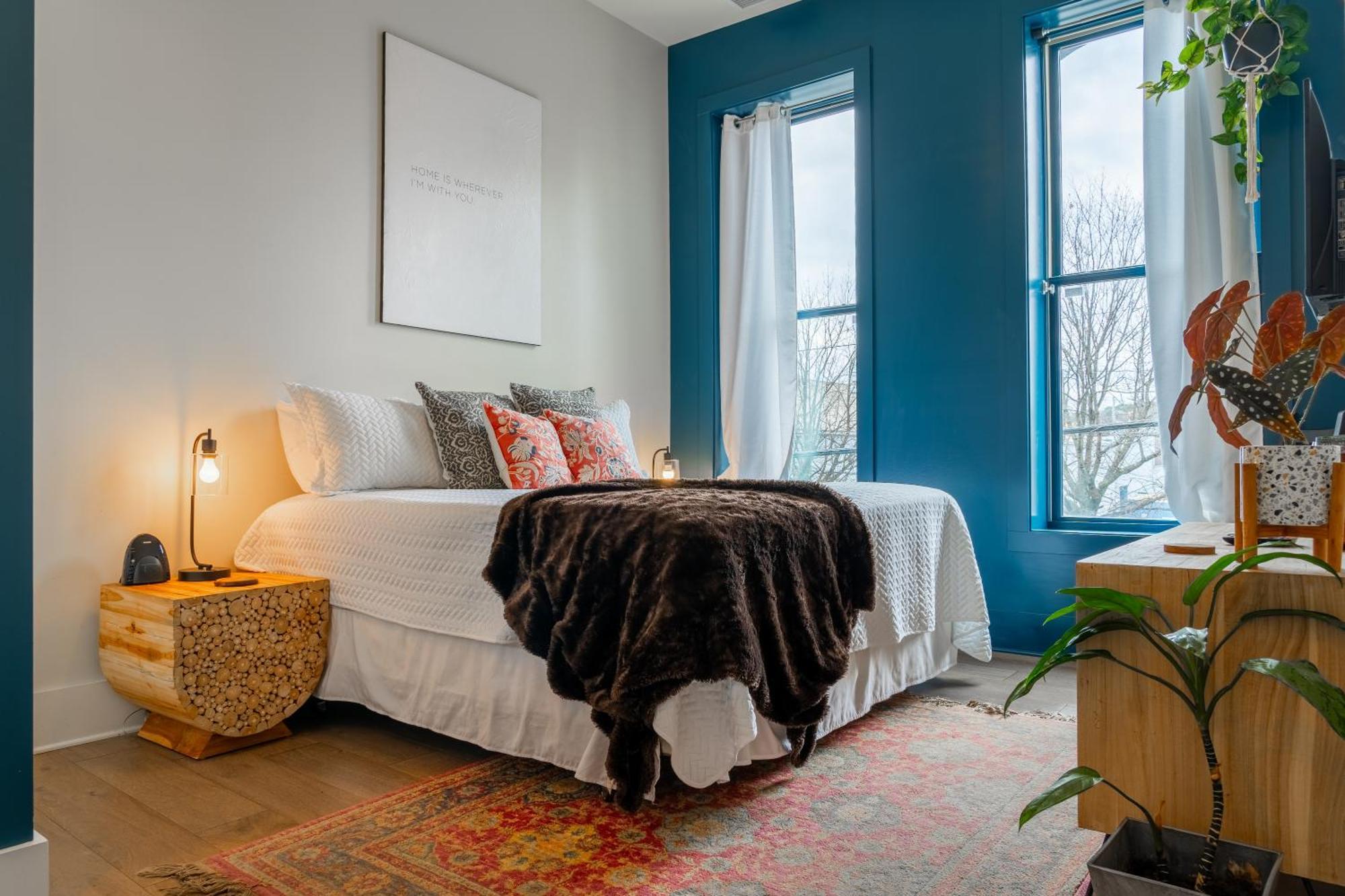 Designer Penthouse With Rooftop Deck Near Downtown And Lookout Mtn