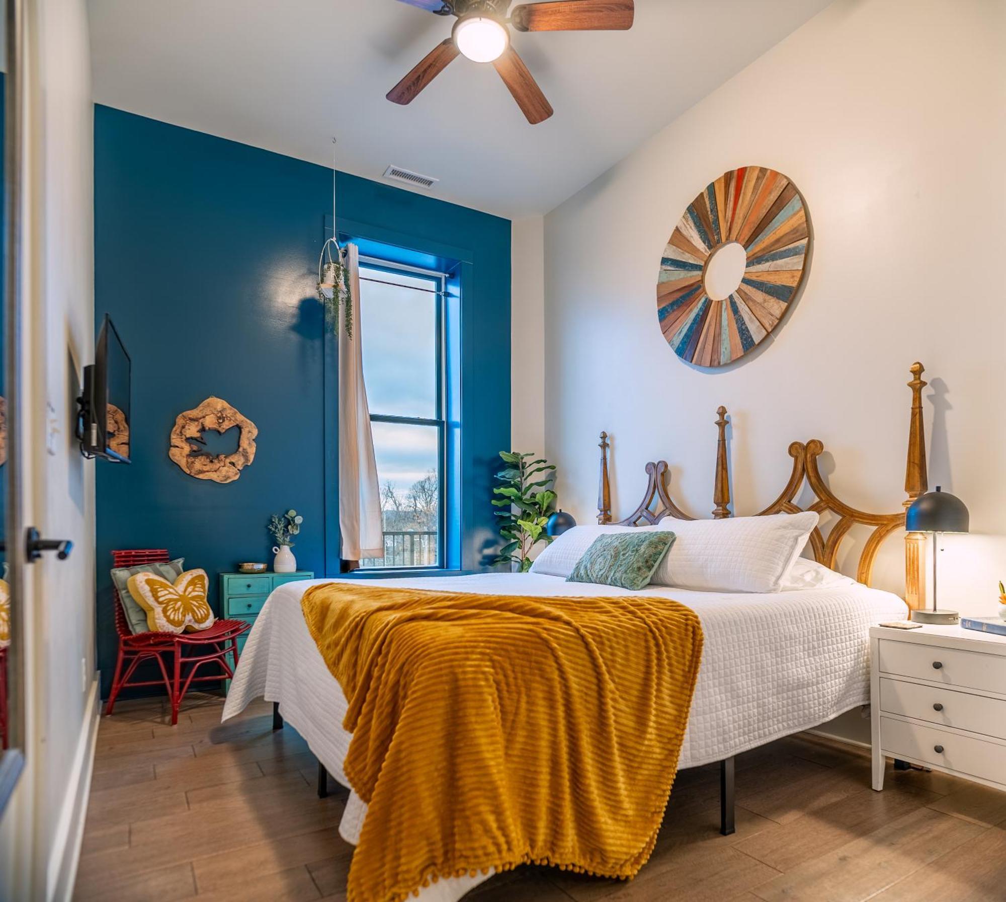 Designer Penthouse With Rooftop Deck Near Downtown And Lookout Mtn Appartement *